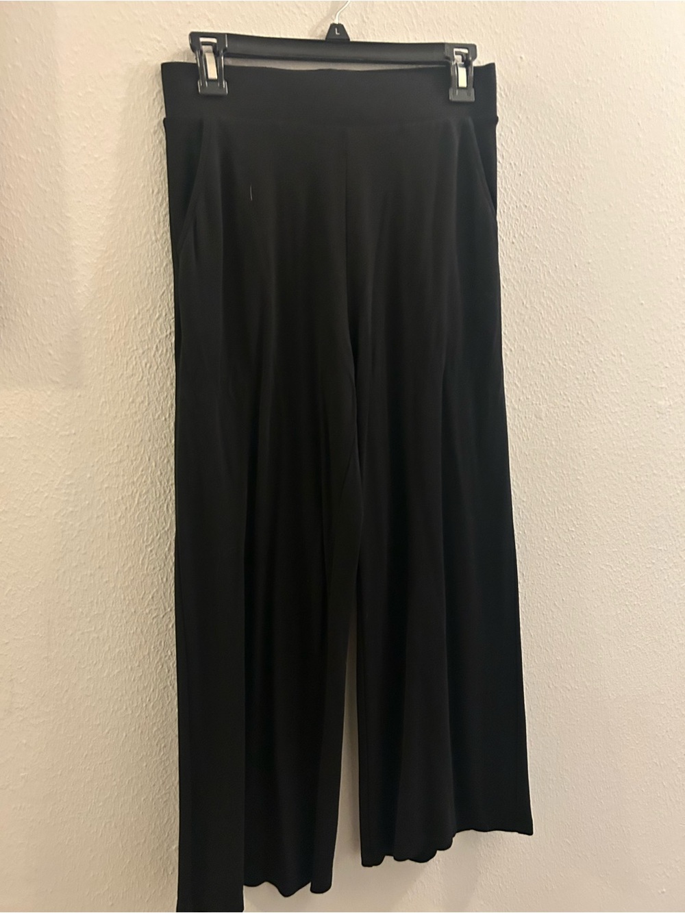Forever 21 Black Wide-Leg Pull-On Pants